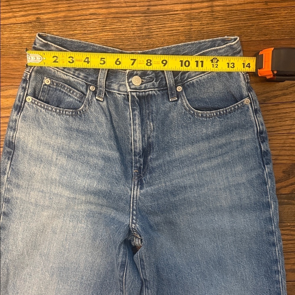 Uniqlo Women's High Rise Jeans - Light Blue - Picture 8 of 11